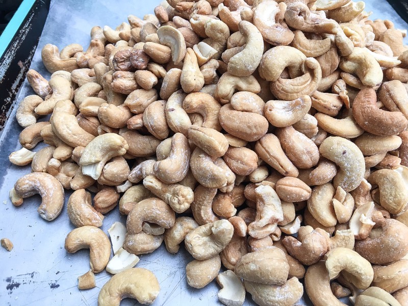 Roasted Cashews for Holiday Food Gift