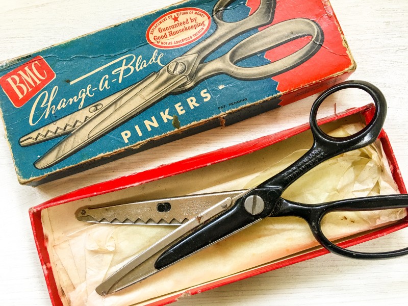 Vintage Change a Blade Pinking Shears