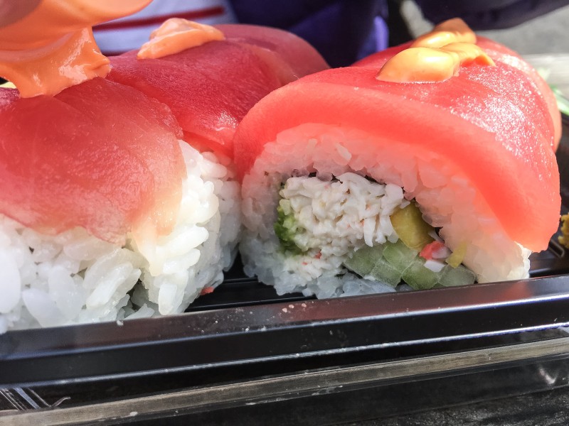 sushi at tidbit, portland