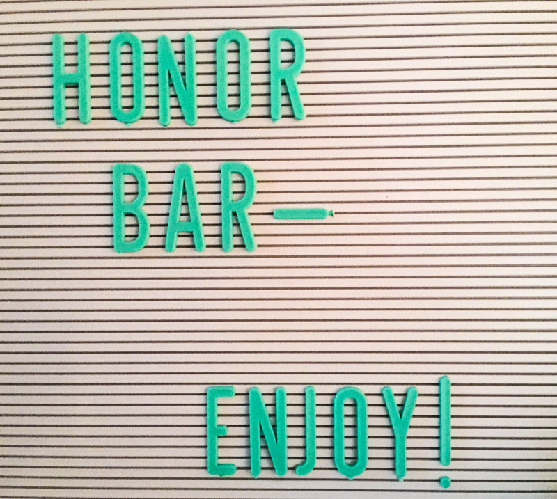 Honor Bar, Girls Weekend
